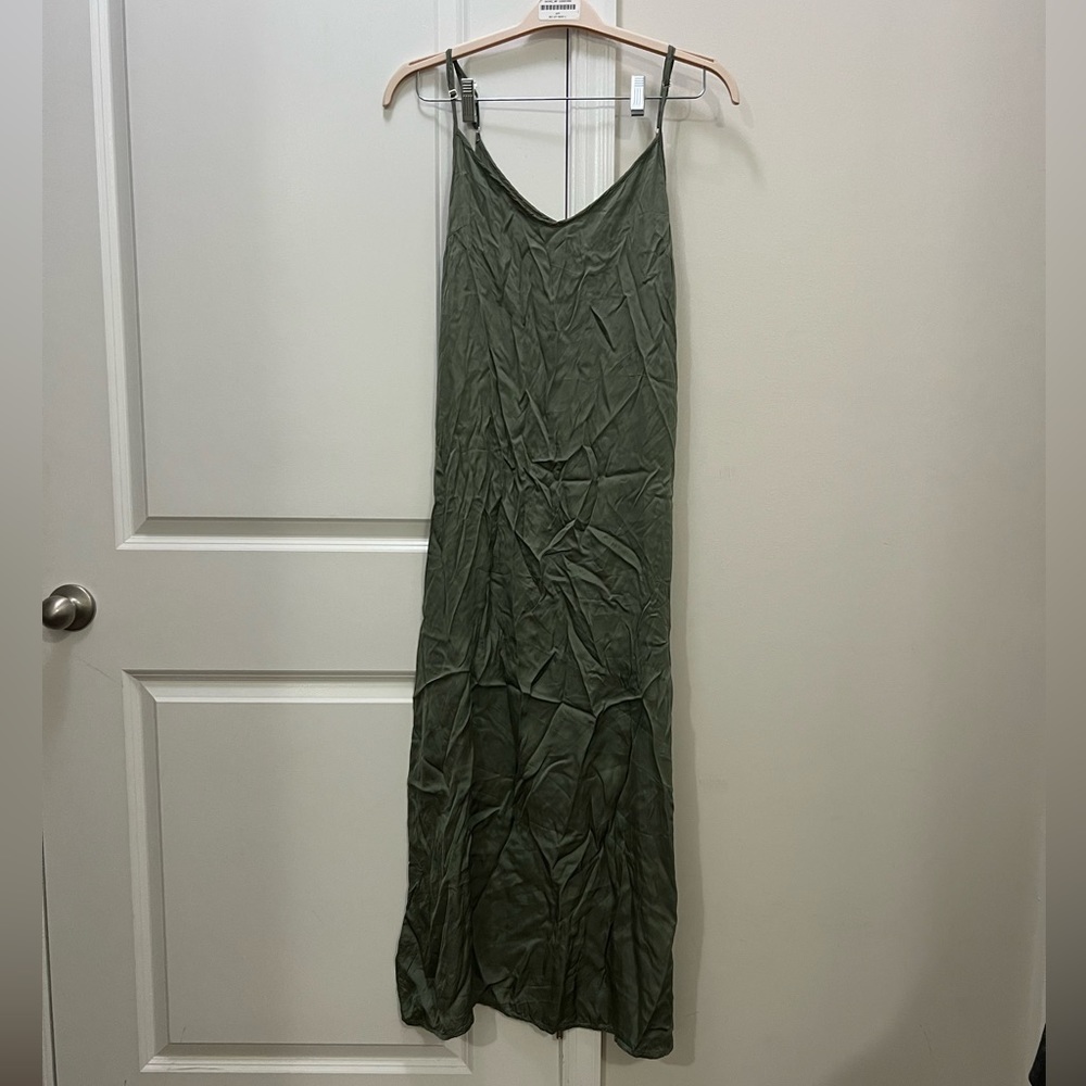 Dixie Green Sleeves Midi V-Neck Dress Size Small